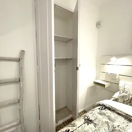 아파트 House Old Town
